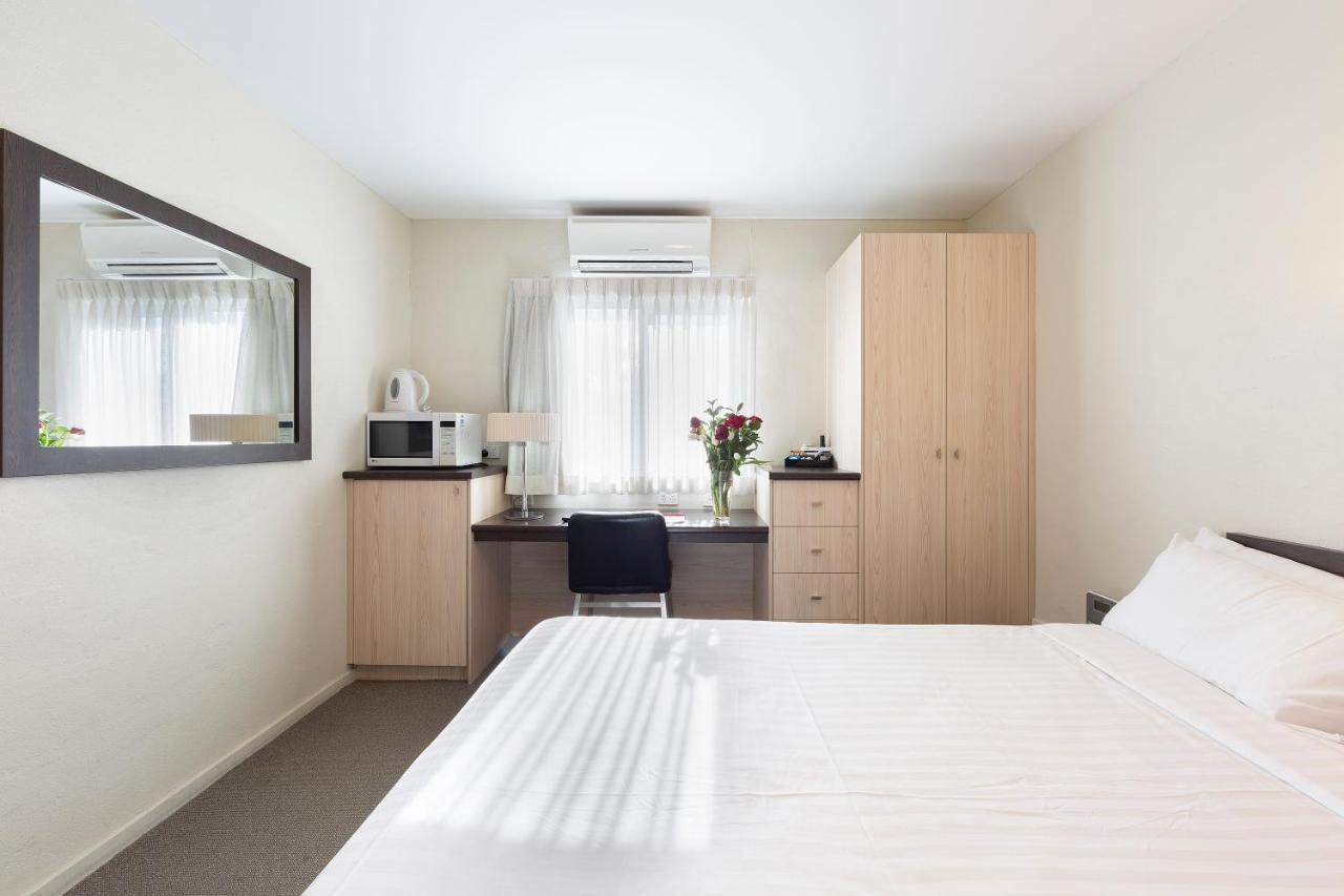 Ibis Styles Canberra Tall Trees Экстерьер фото